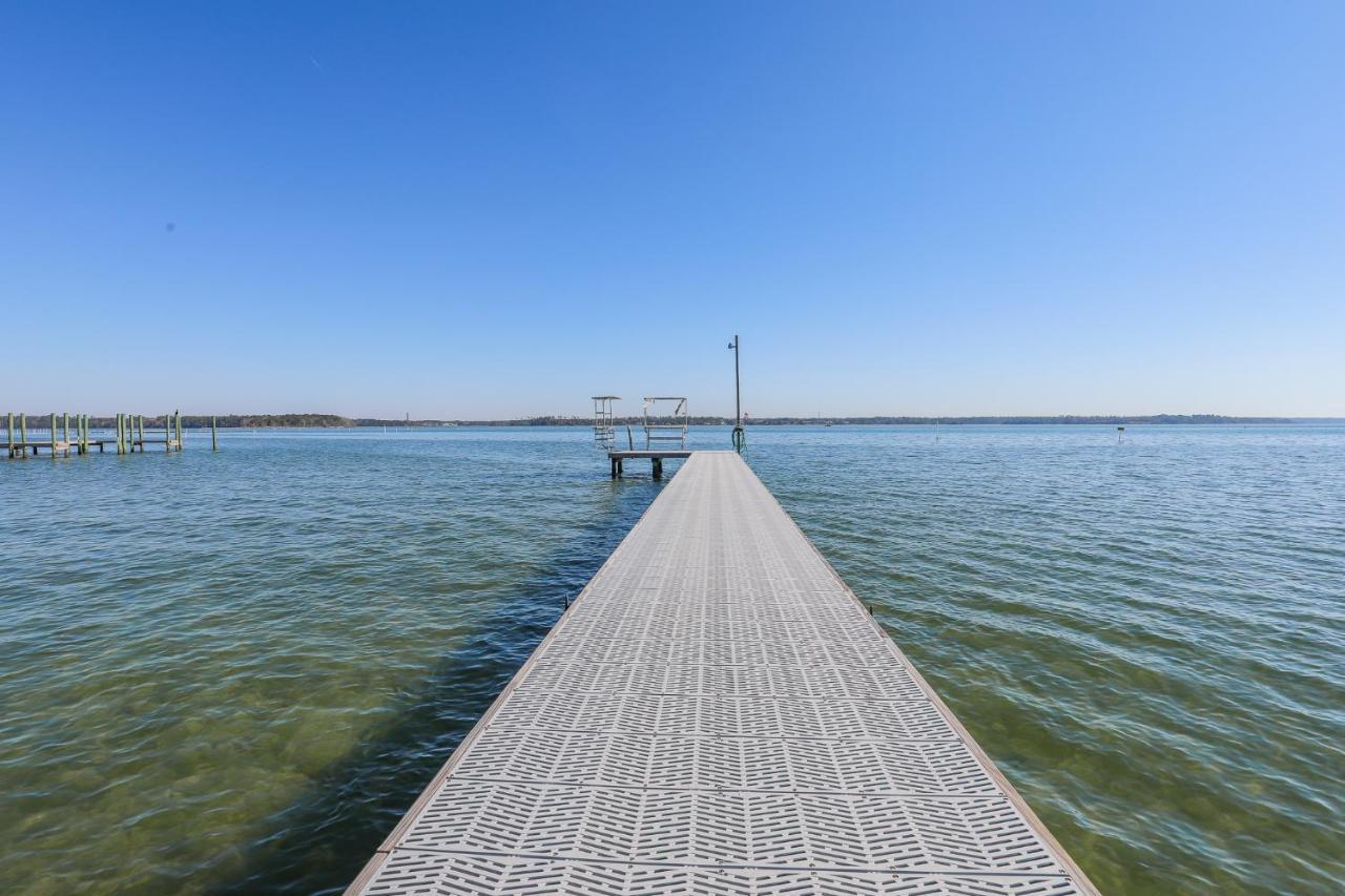 Model Home Near Camp Lejeune With Water View Sneads Ferry Экстерьер фото